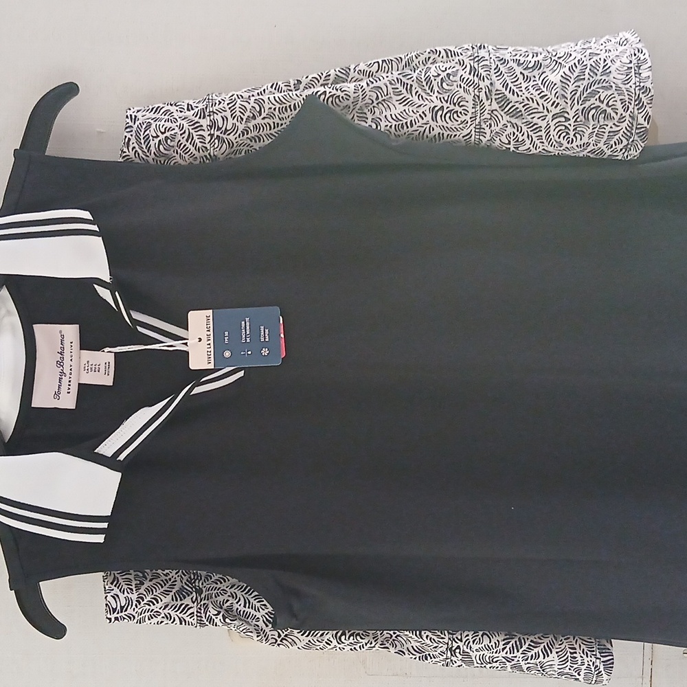 Tommy Bahama Navy and White Sleeveless Top And Marble Skirt Set